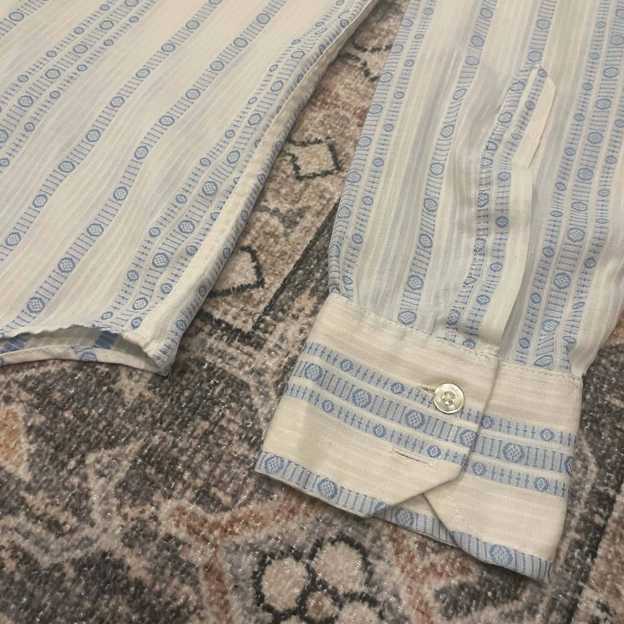 70s / Vintage / Jacquard patterned shirts