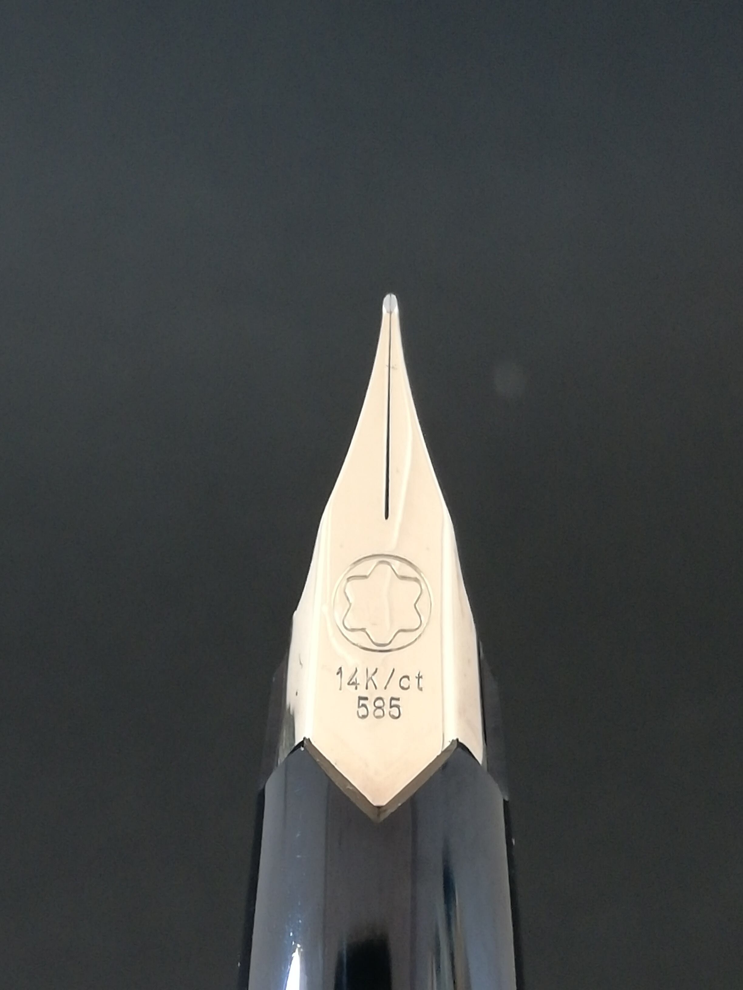 70s モンブラン 221 MONTBLANC 221 （極細字） 14ct 01986 | 川口