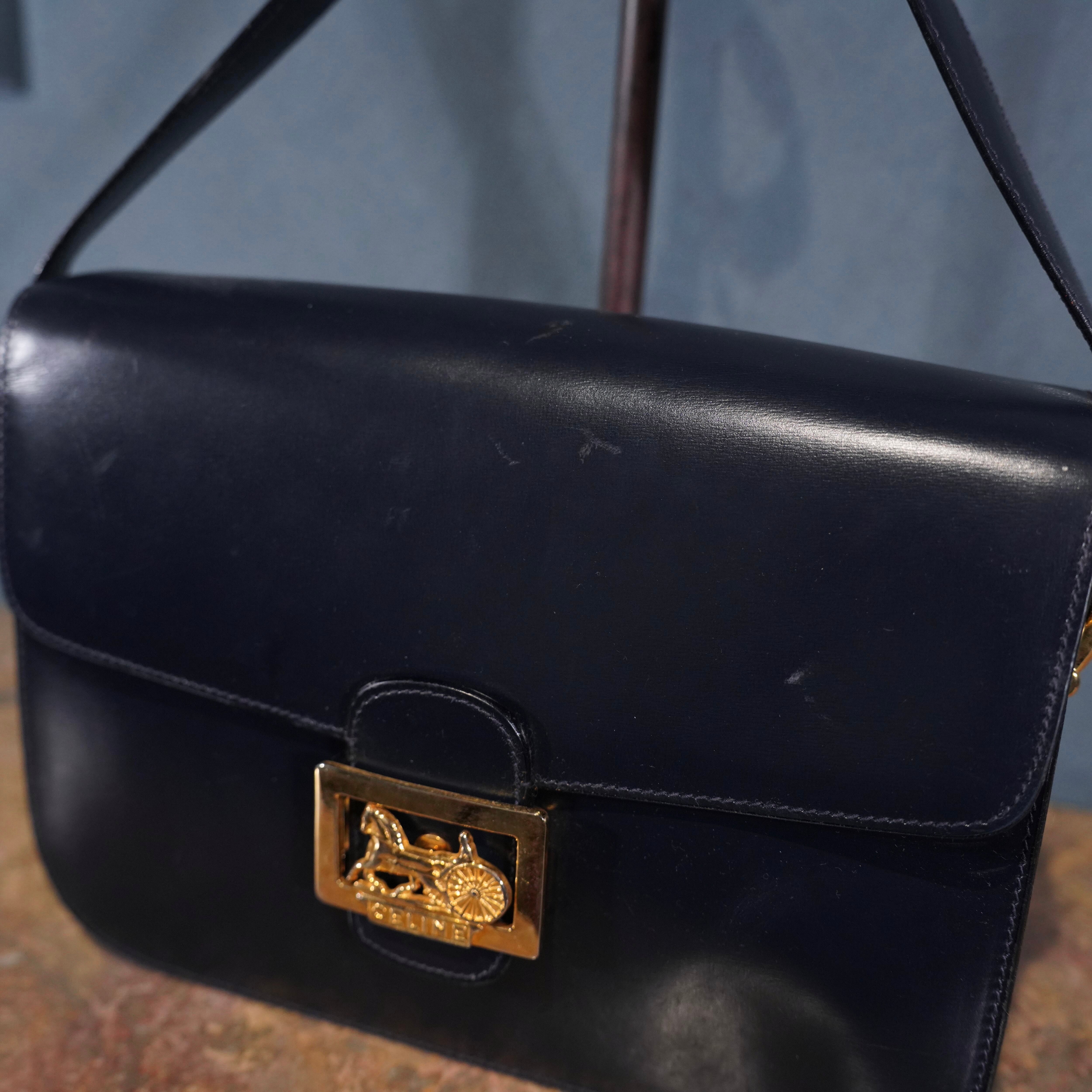 CELINE CARRIAGE LOGO DESIGN LEATHER SHOULDER BAG/オールドセリーヌ