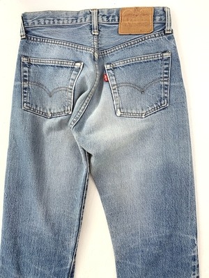 M-104 リーバイス Levis501古着 1981年赤耳 米国製刻524　W 70cm  股下 80cm　