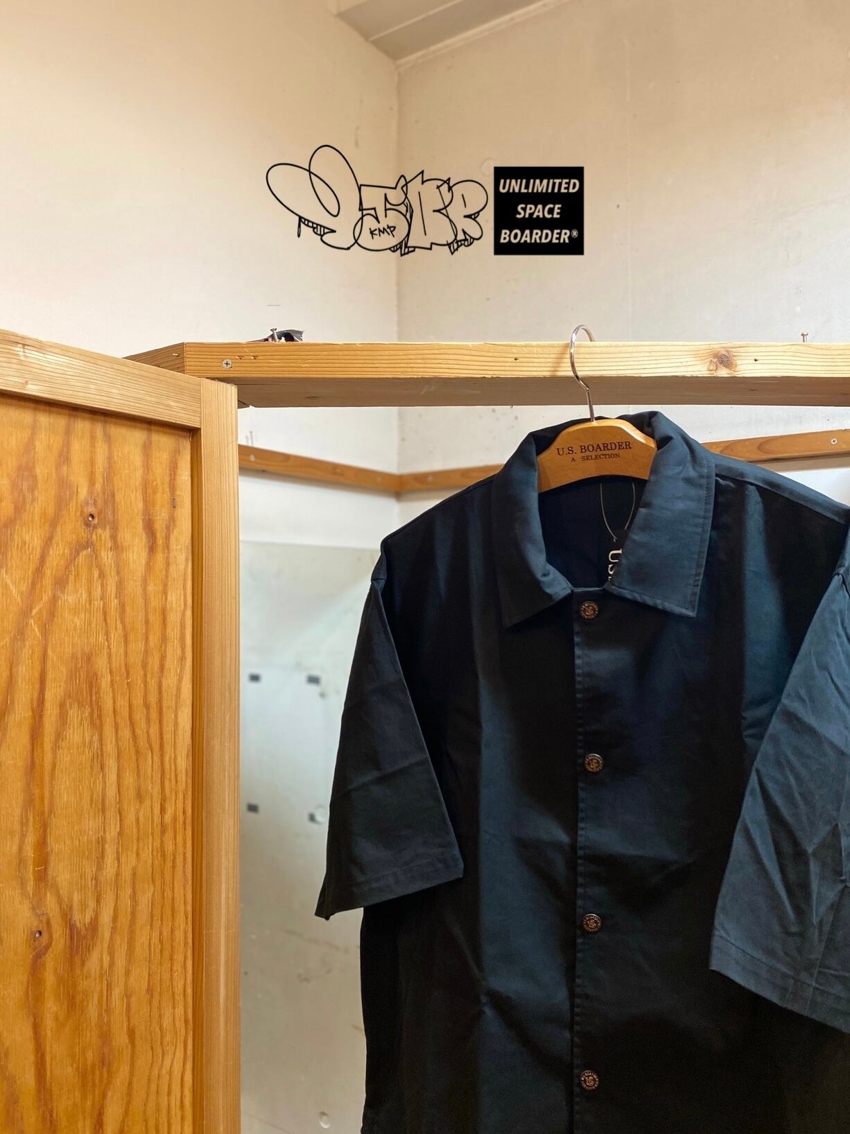 U.S.BOARDER 5分セットアップSH BLK シャツ シャツジャケット