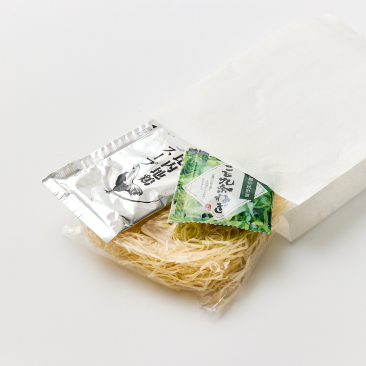 九条ねぎと地鶏の旨出汁にゅうめん・画像2