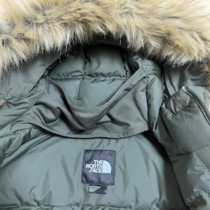 【THE NORTH FACE】 STOVER JACKET グースダウン 550フィル US限定 日本未発売 カーキ 刺繍ロゴ  DRY VENT カーキ アウター L アウトドア ノースフェイス US古着