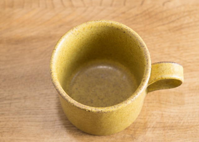 SHIROUMA コーヒーカップ 芥子色（マグカップ）／長谷川 哲也