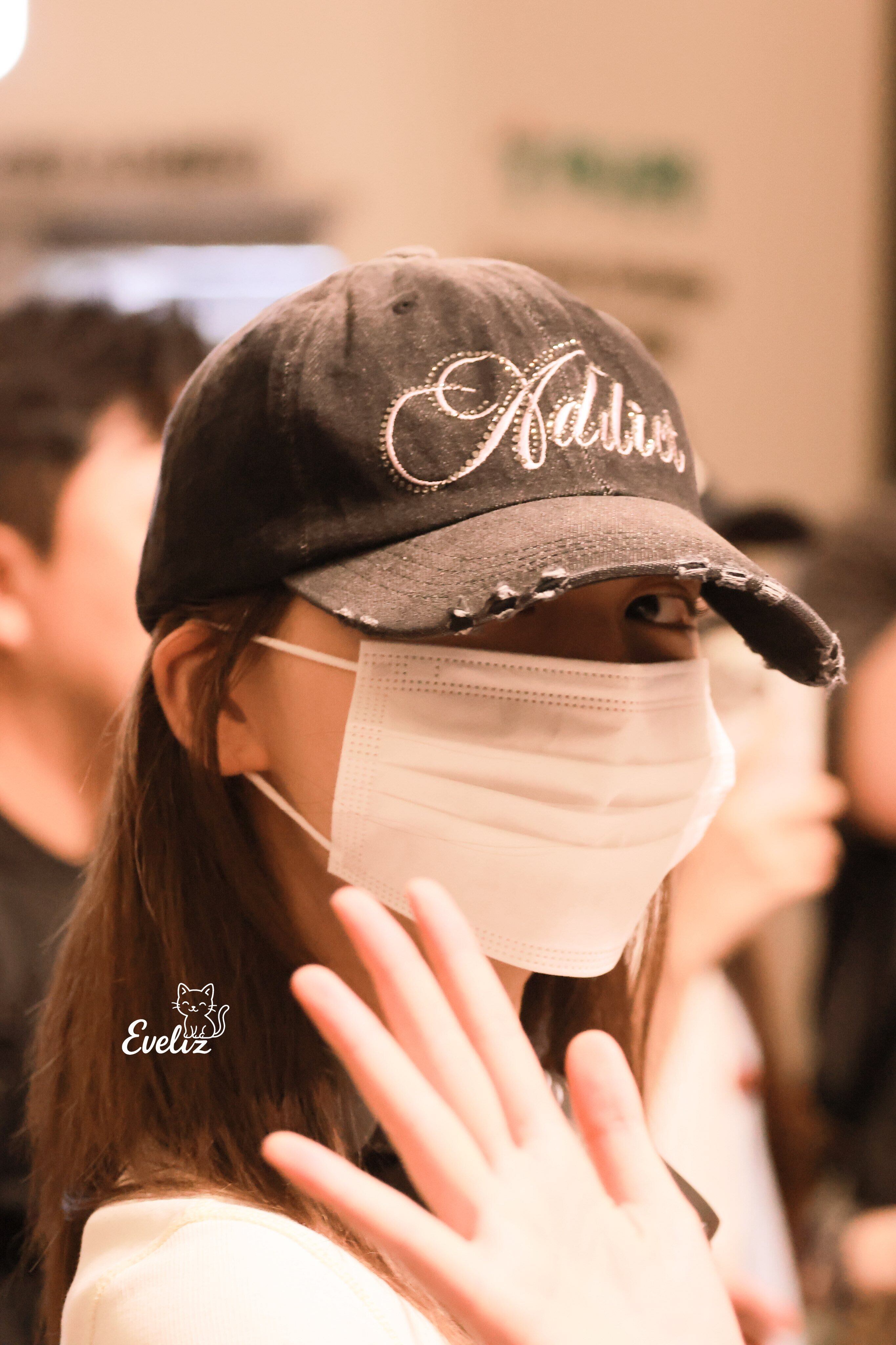 ☆ IVE リズ 着用！！【2000archives】ADDICT CAP (BLACK DENIM) | もごつ