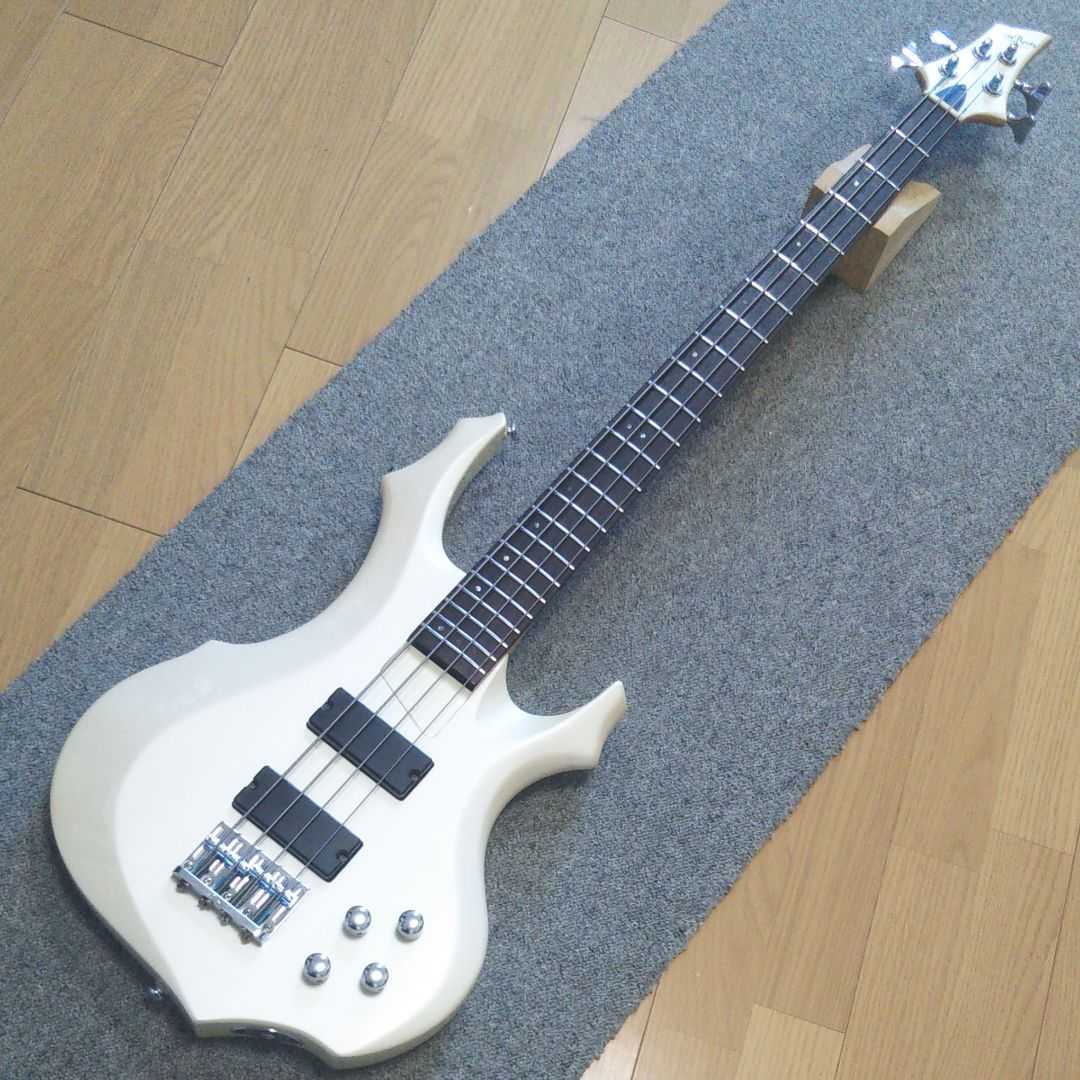 Grass Rootsフォレストベース 川崎楽器 楽器beginner応援