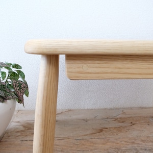 栗の木　Maronのしかくテーブル　【G139】キッズデスク　初めてのプレゼントに　優しい家具