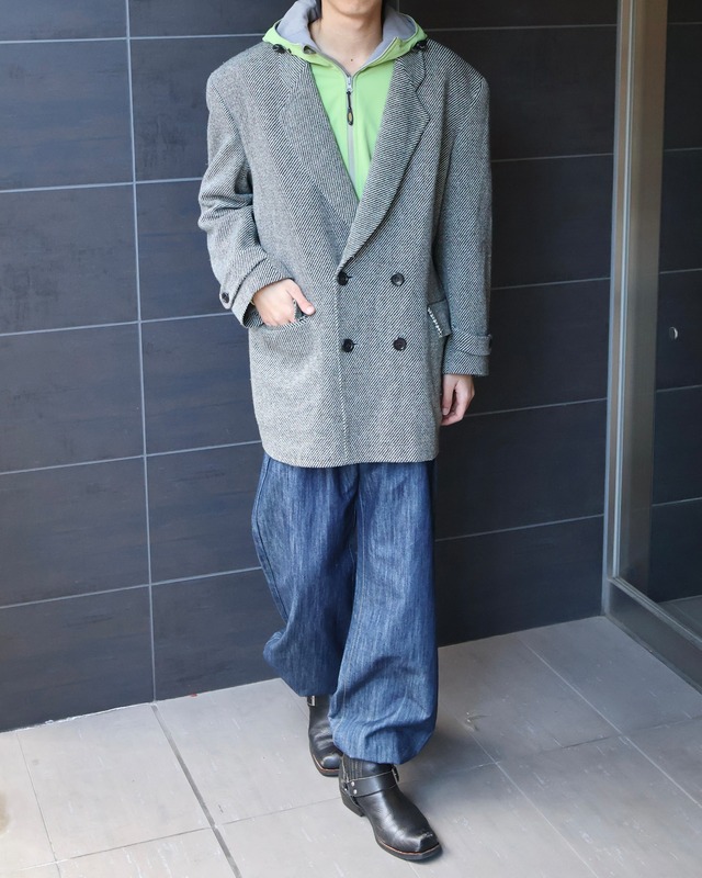 Tweed mid-length double-breasted jacket
