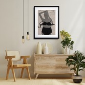 砂上のシルエット｜モノクロが映す影とビキニのミニマルフォトアートポスター｜大人のビーチインテリアに｜A2ポスター