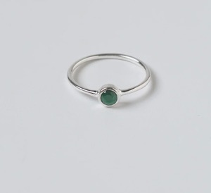 r081 SMALL MALACHITE RING