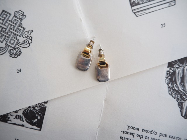 AMERICA 1970’s∼1990’s Vintage pierced earrings