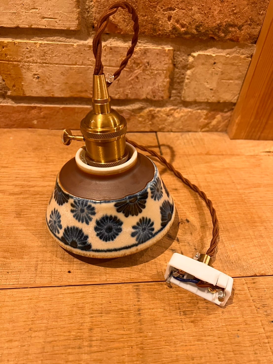 光彩ノ花（こうさいのはな） 陶器ペンダントライト Japan Craft