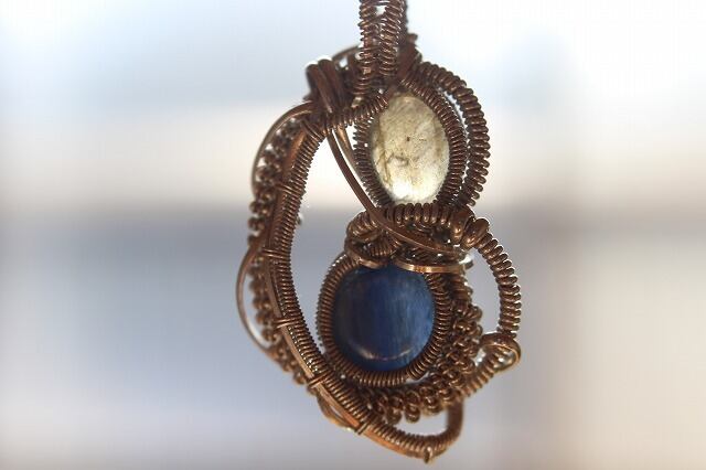 Labradorite & Kyanite silver925 wirewrapping pendant