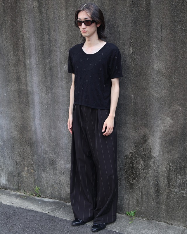 short length beads design t-shirt