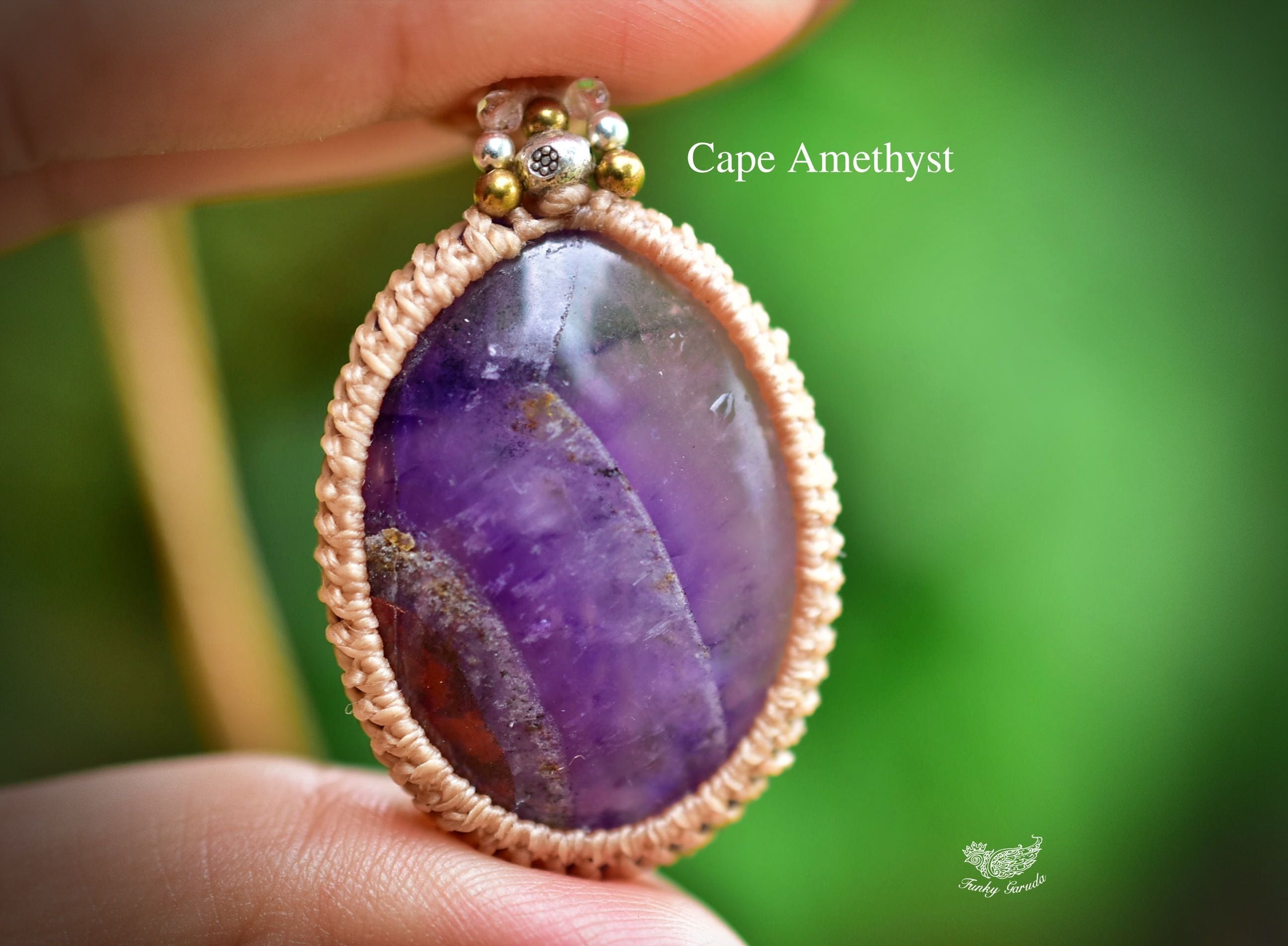 優艶なパープル★ケープアメジスト マクラメペンダント amey002