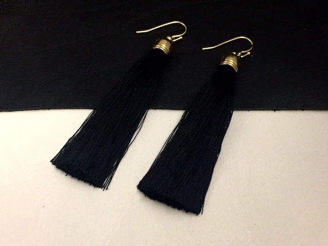 <全6色>Tassel pierce