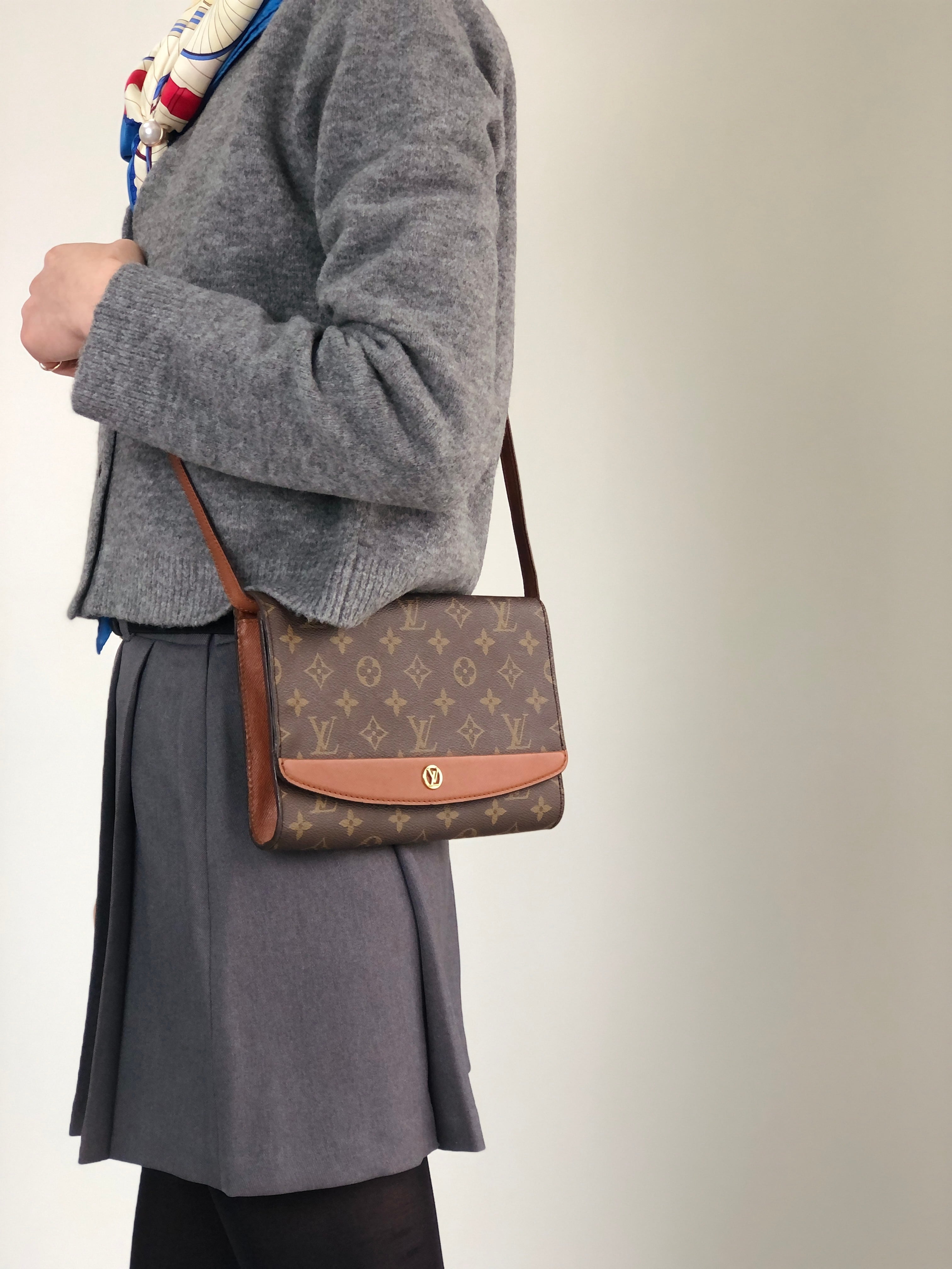 LOUIS VUITTON ルイヴィトン ボルドー モノグラム ショルダーバッグ