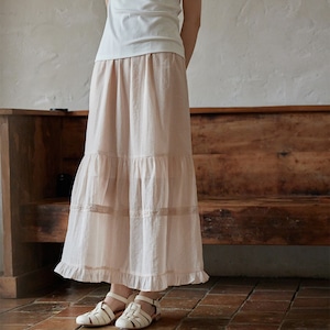 beautiful medium skirt in pink