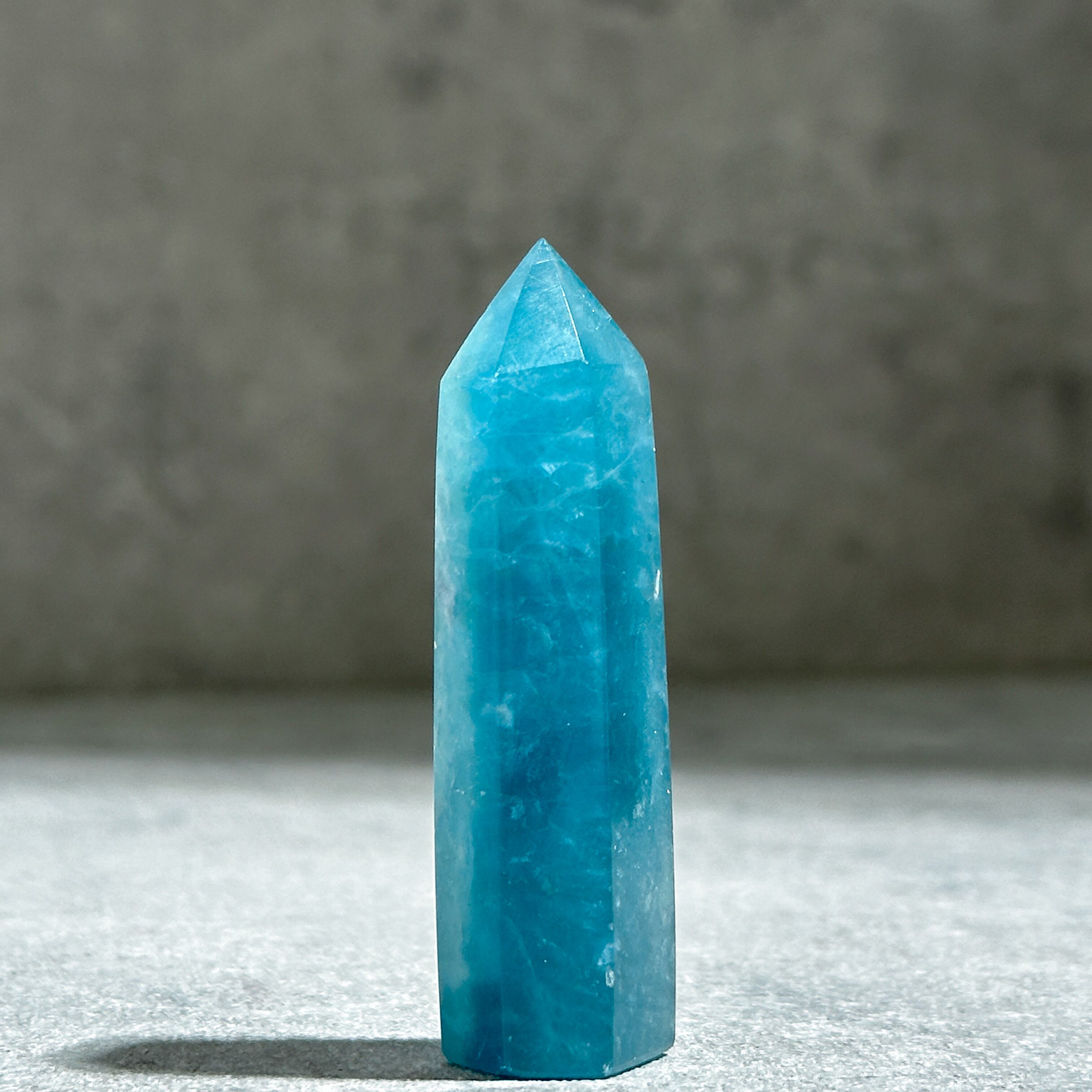 ブルー、グリーンフローライト タワー型11◇ Rainbow Fluorite