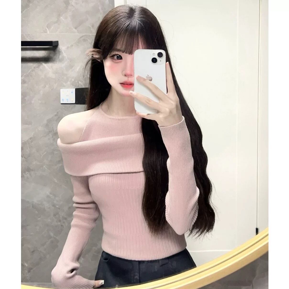 【韓国発】オフショルダーセーラー風セットアップ お取り寄せ】韓国風 オフショル ピンク トップス | LOUIS LOVER