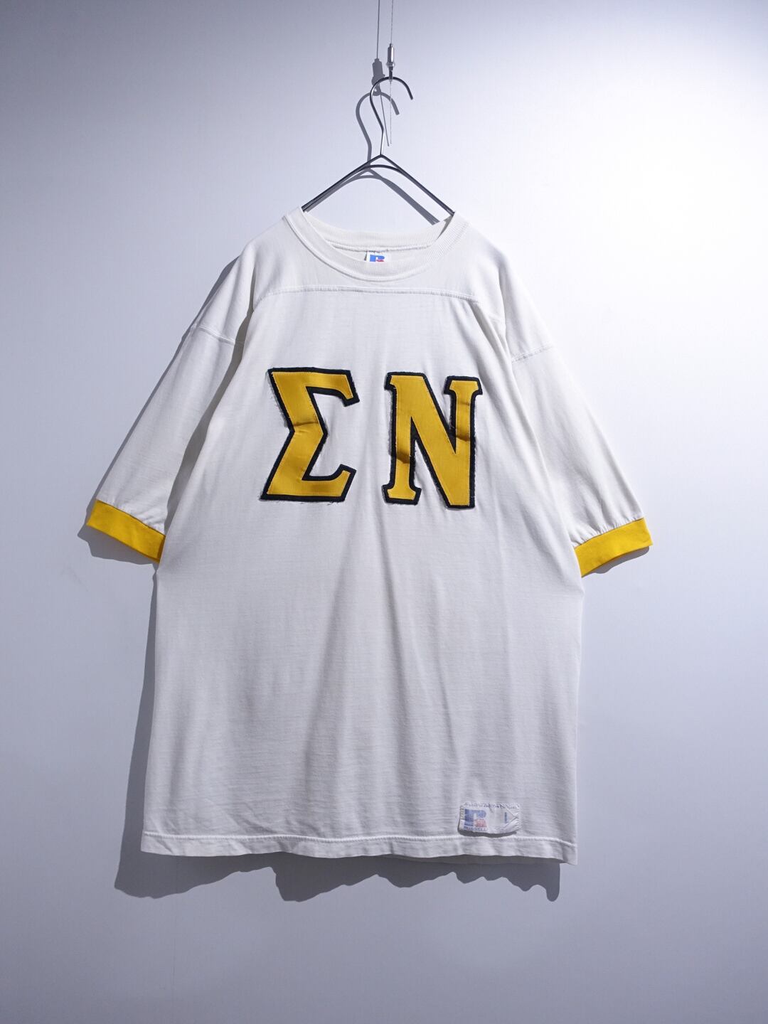 90s "RUSSELL" White Greek Letter Design T-Shirt