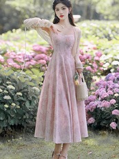 【0029】Pastel Pink Flower Short Sleeve Dress