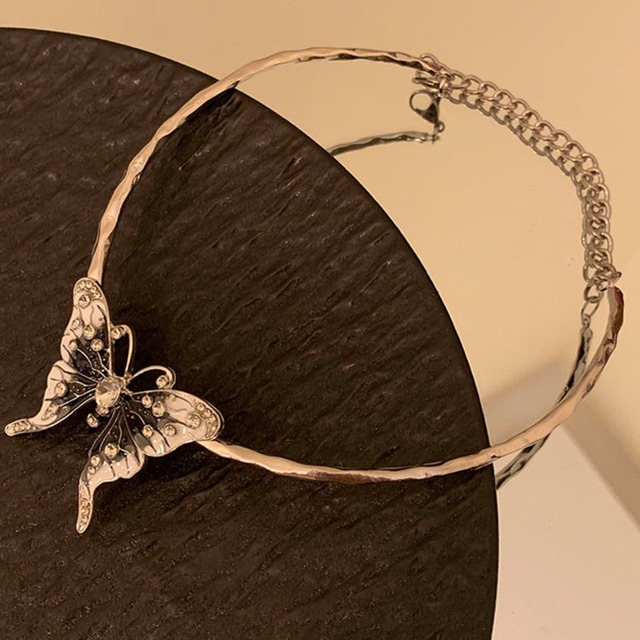 Heytao黒白の蝶チョーカー