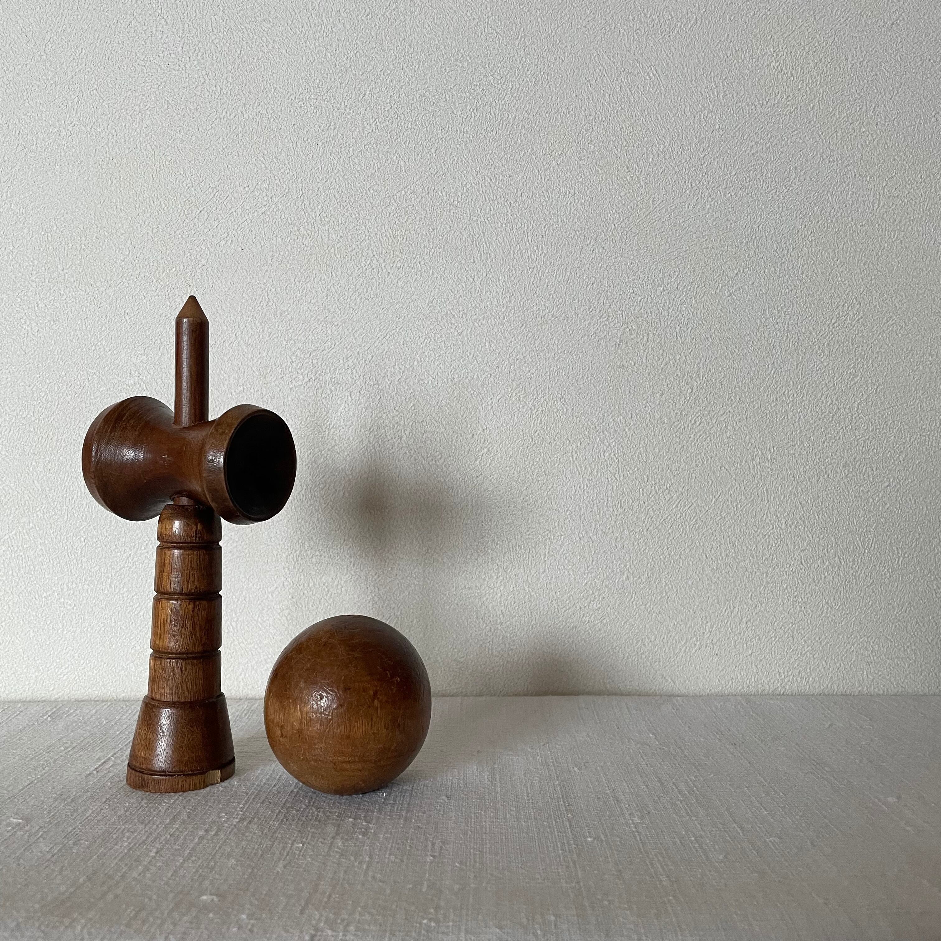 ◯味があるけど遊べないけん玉 | わたげ舎