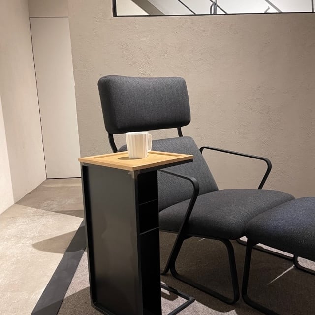 ウォールナット　サイドテーブル　ソファテーブル　一枚板　両耳付き tac_sn0238