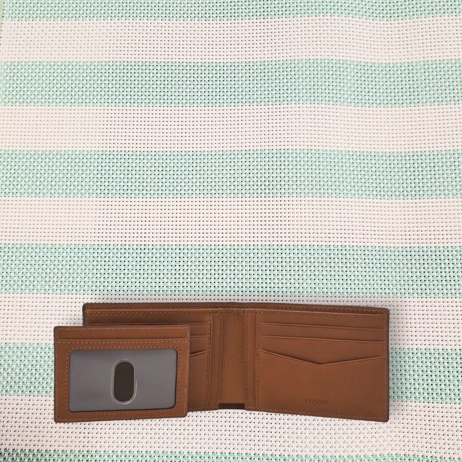 Fossil フォッシル 三つ折り財布 レザー スライディング Fossil フォッシル 三つ折り財布 レザー スライディング