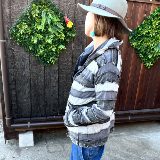 ボーダーパーカー