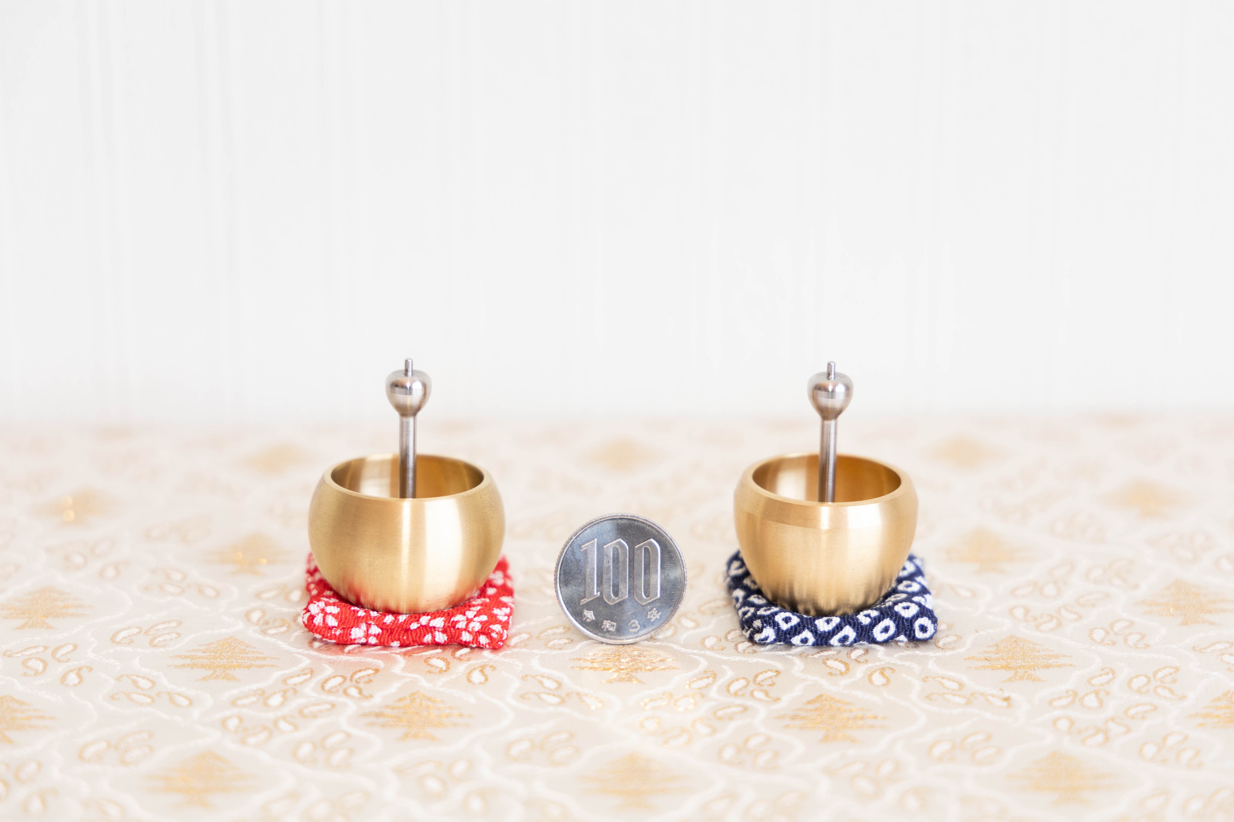 ミニ座布団 置物用 金彩菱形 オーダーページ ハンドメイド ミニチュア