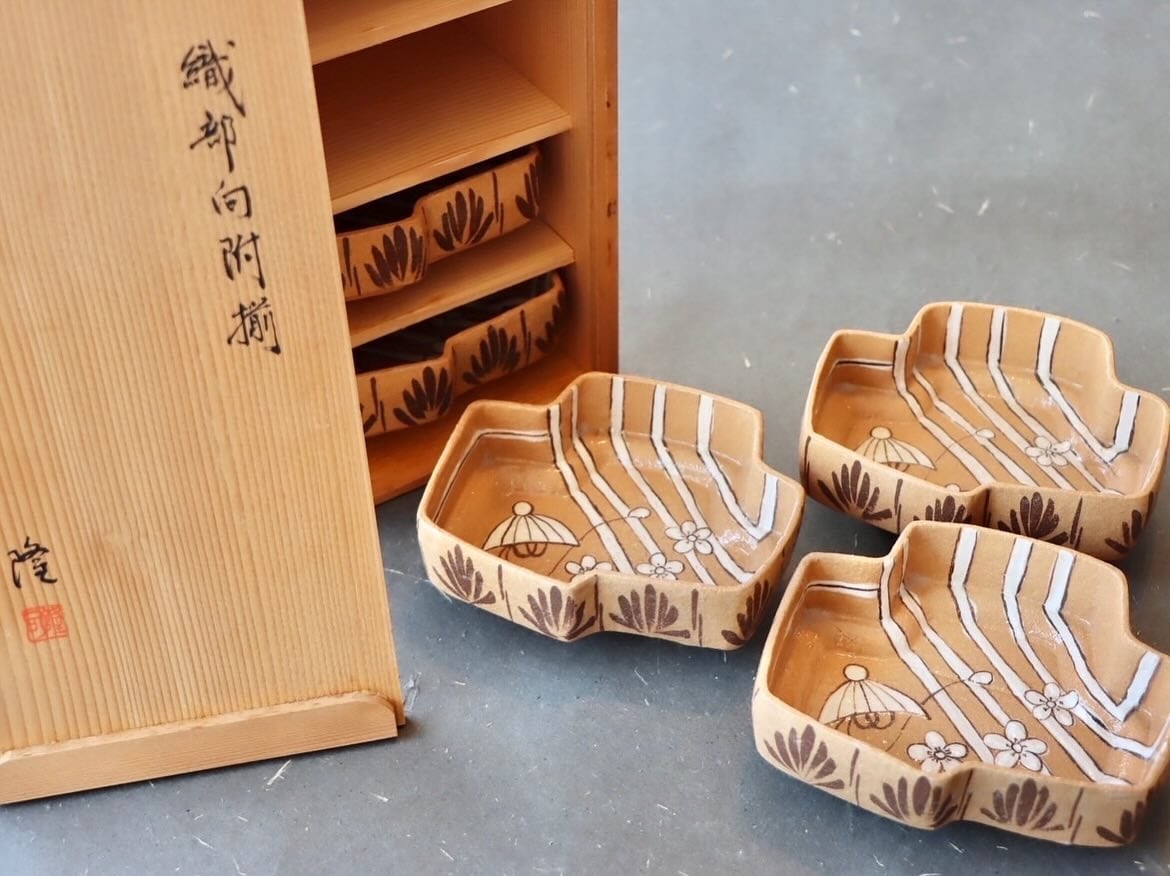 織部焼 向付 隆司作 五枚組 木箱付 | (有)新原美術