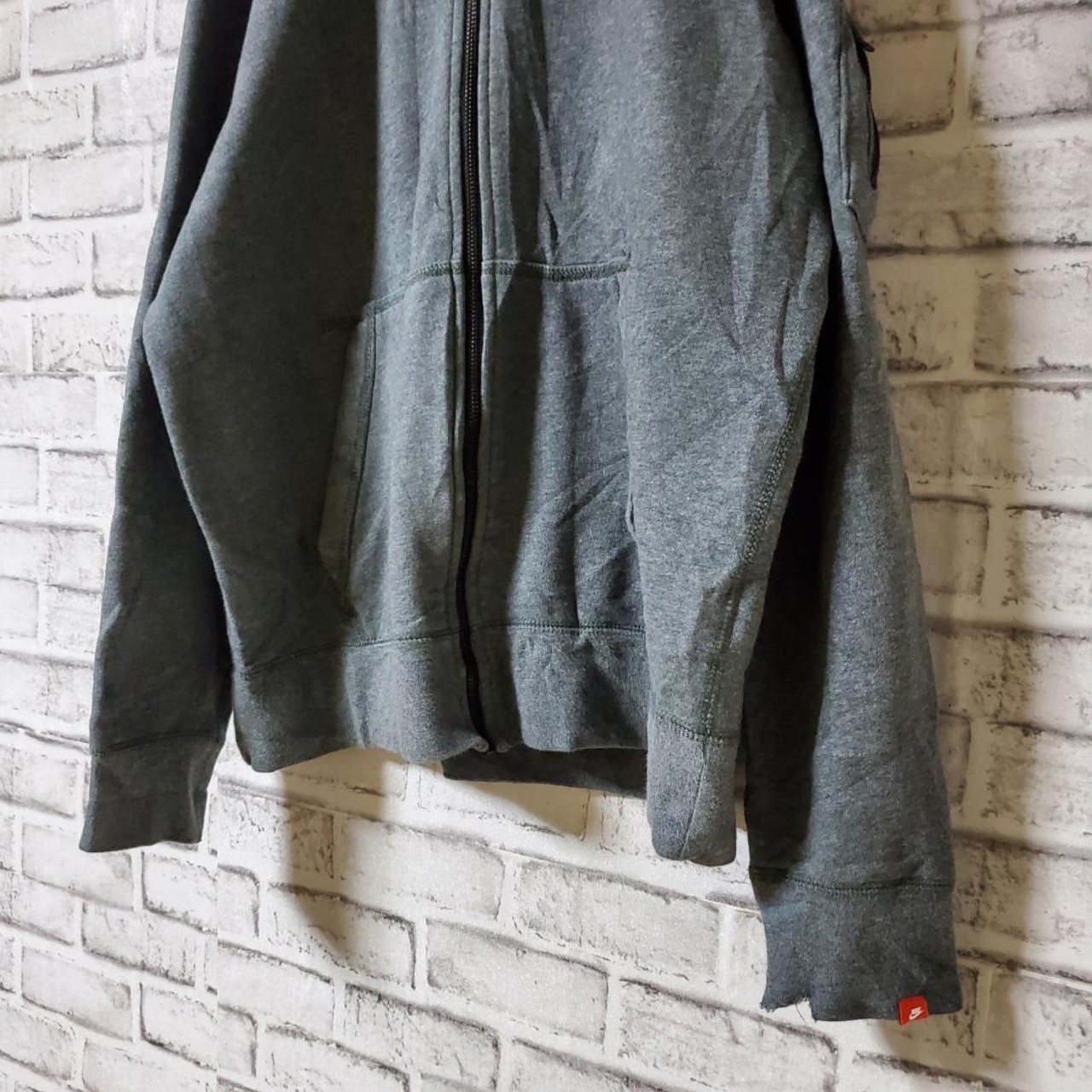 【ナイキ】パーカー　アウトドア　スポーツ