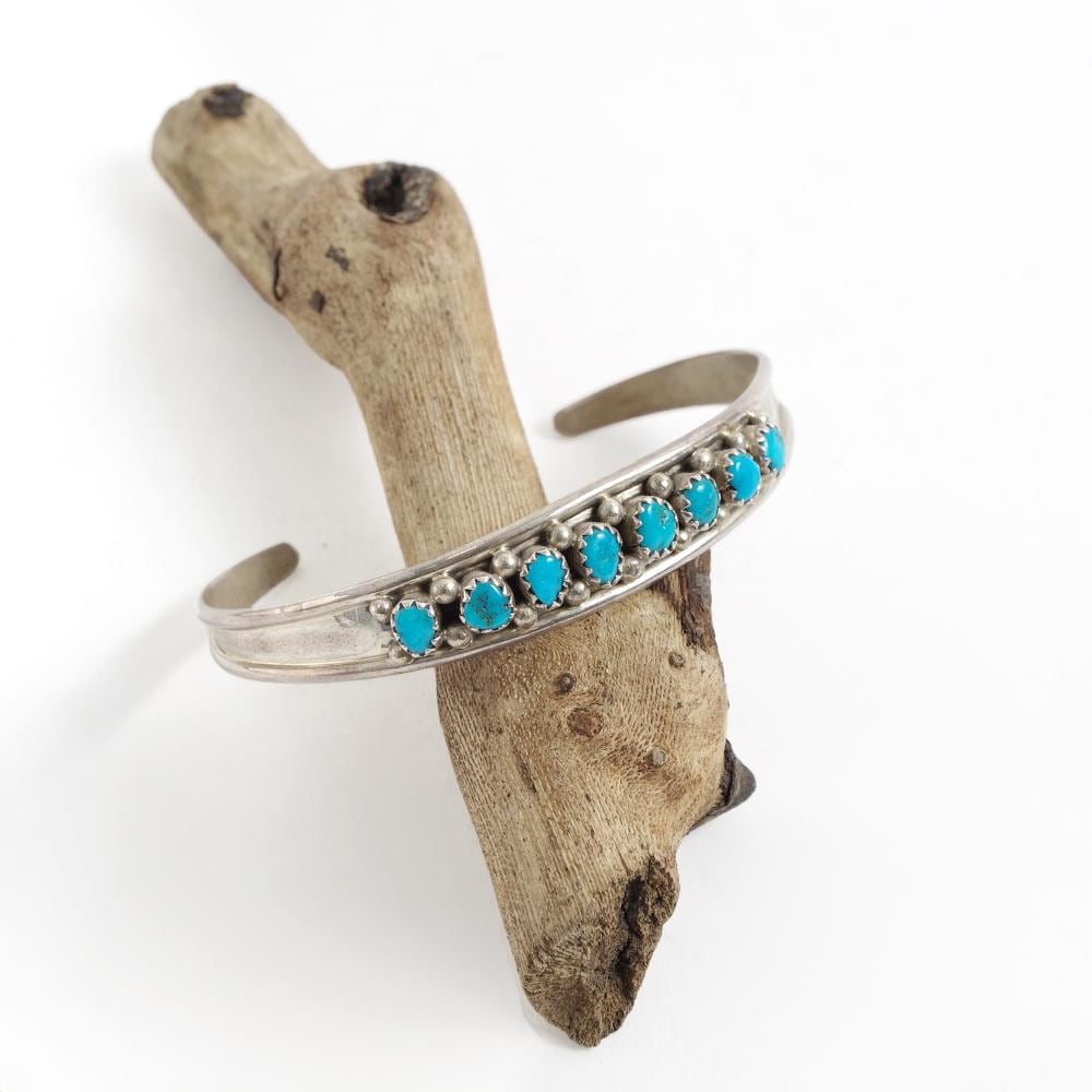 INDIAN JEWELRY インディアンジュエリー】Navajo 8Turquoise bangle