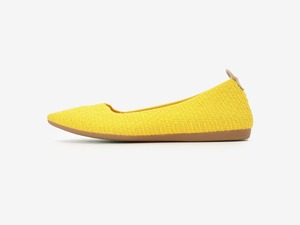 pointed-CREPE / YELLOW