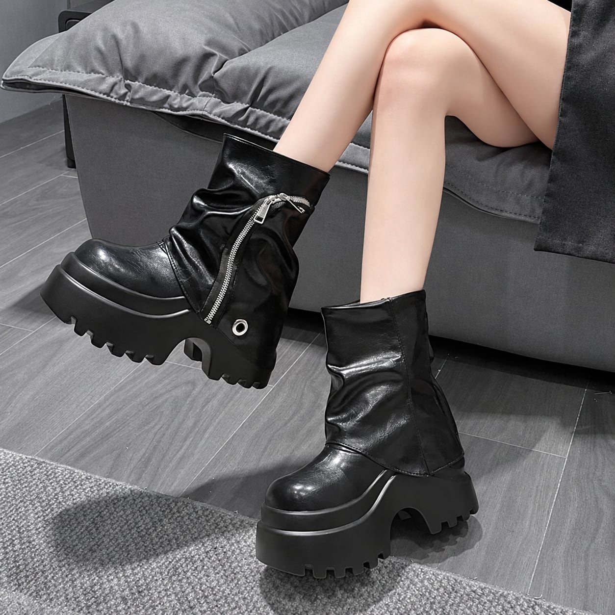 zip chunky platform boots / l0885