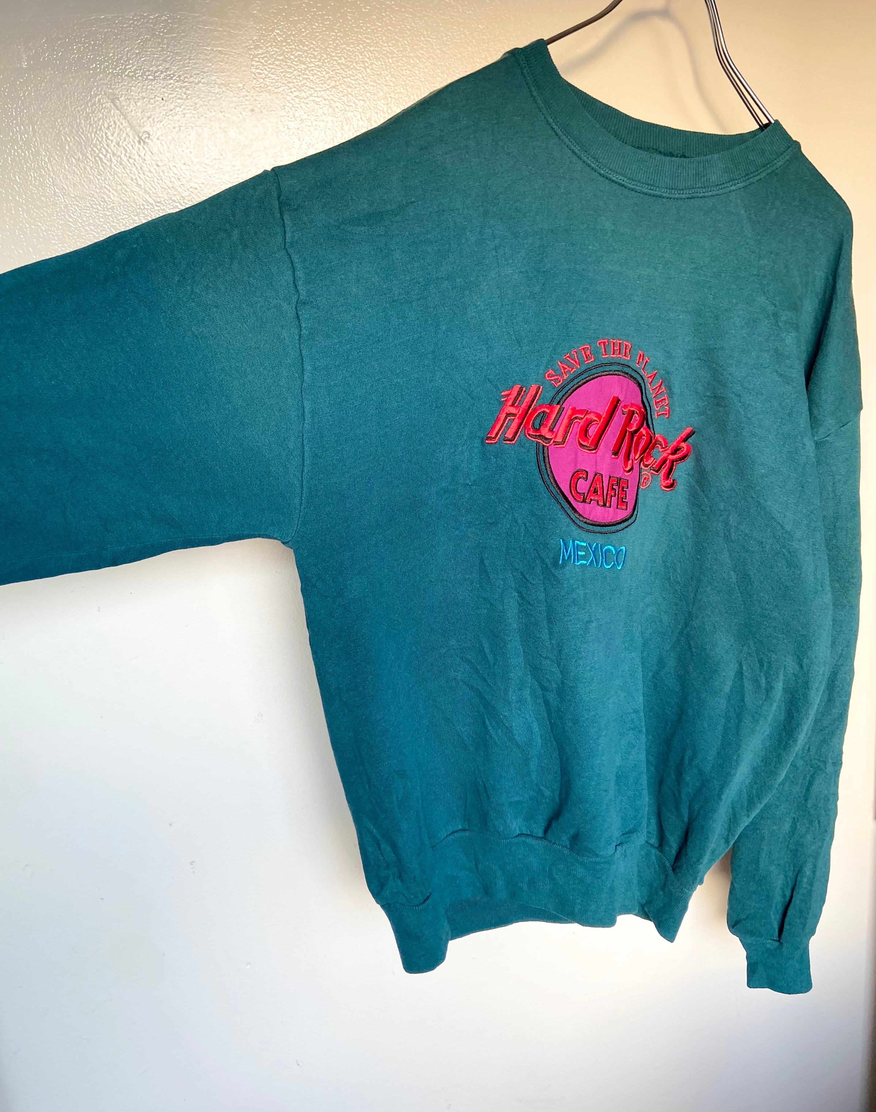 ハードロックカフェ スウェットトレーナー グリーン 2025年のクリスマス Hard Rock 希少 緑 グリーン スウェット