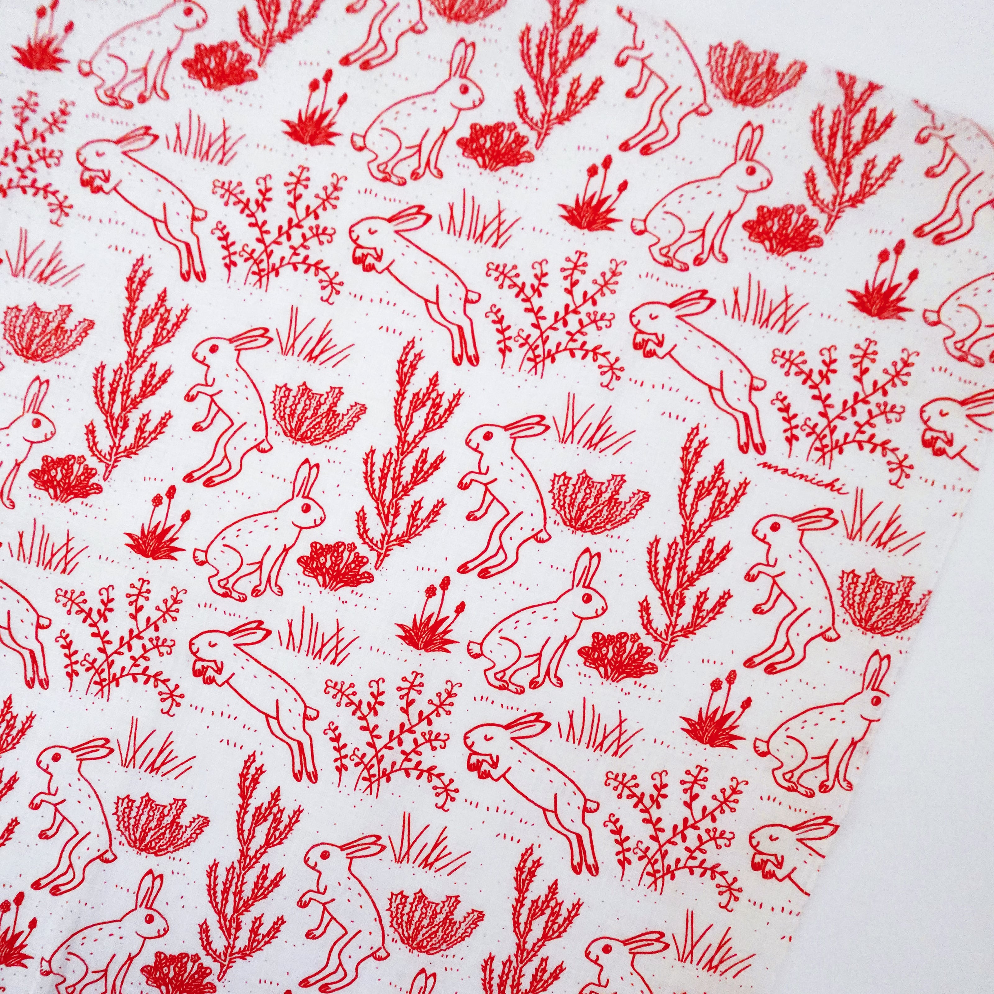 鹿児島睦「うさぎのリネンハンカチ」 | ブルーシープショップ
