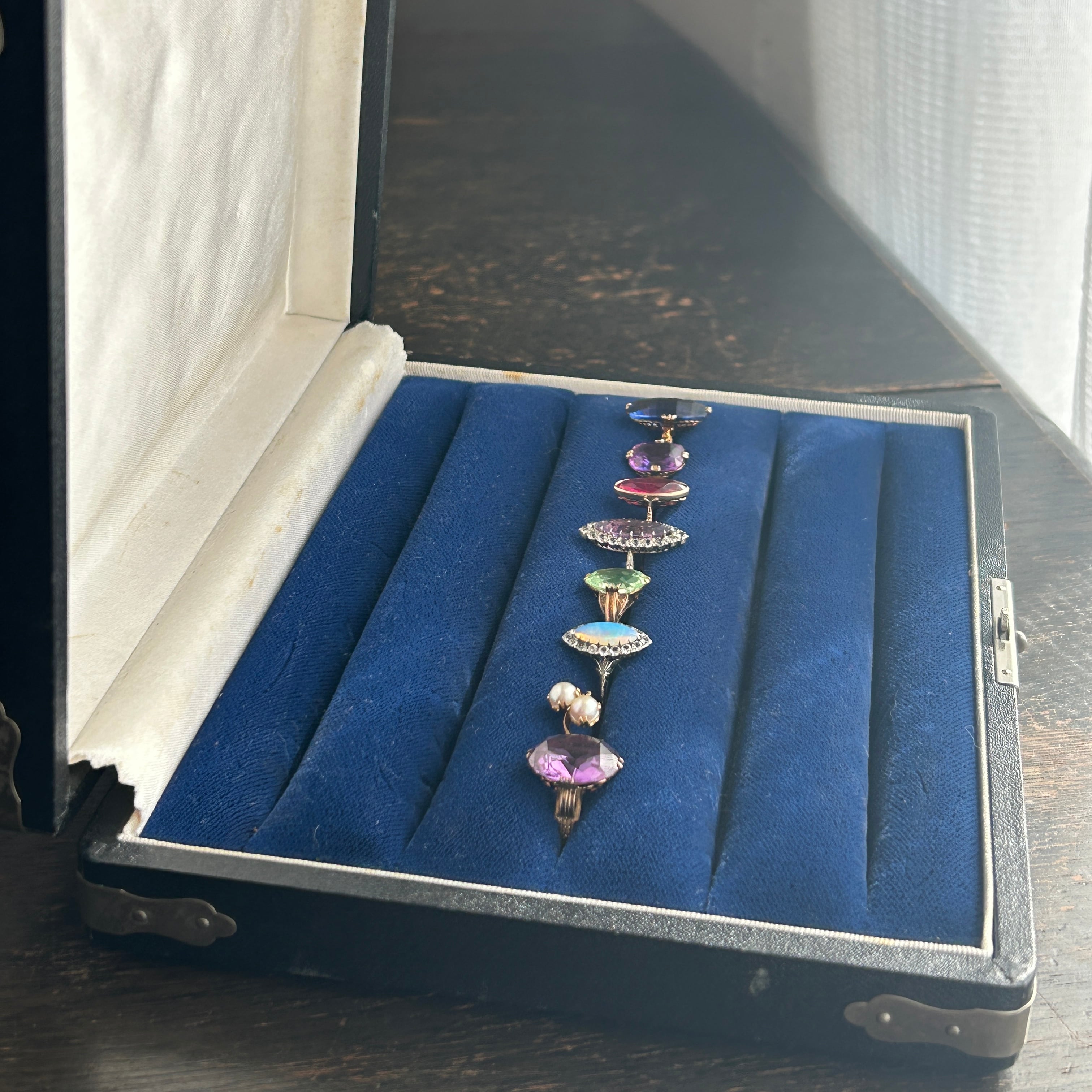 ヴィンテージ　リングコレクションケースD 浅型中、太めリング用