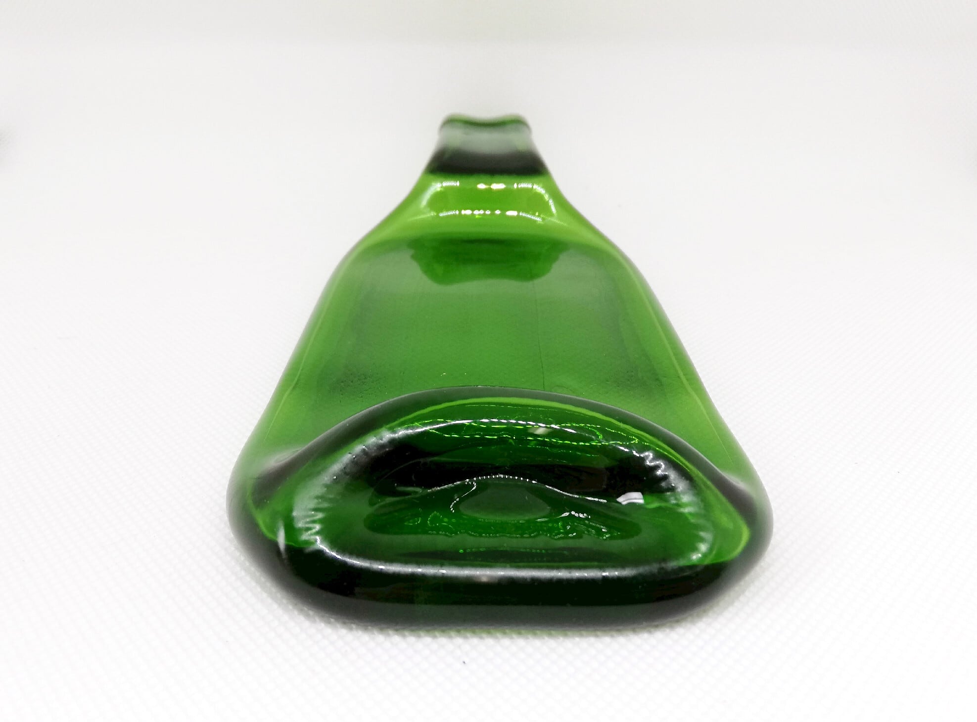 木本硝子 funew [ふにゅ] トレー グリーン 約300mm Mサイズ - 調理器具