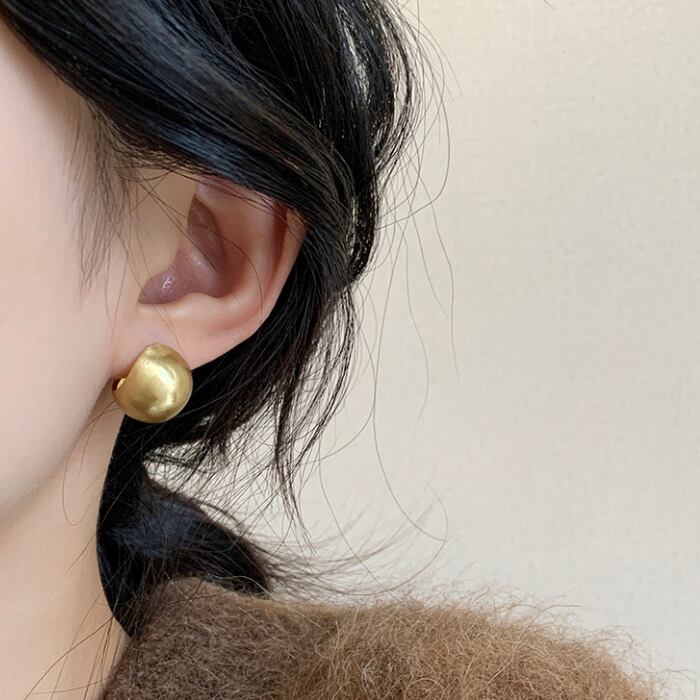 ゴールド ボールピアス 3412823