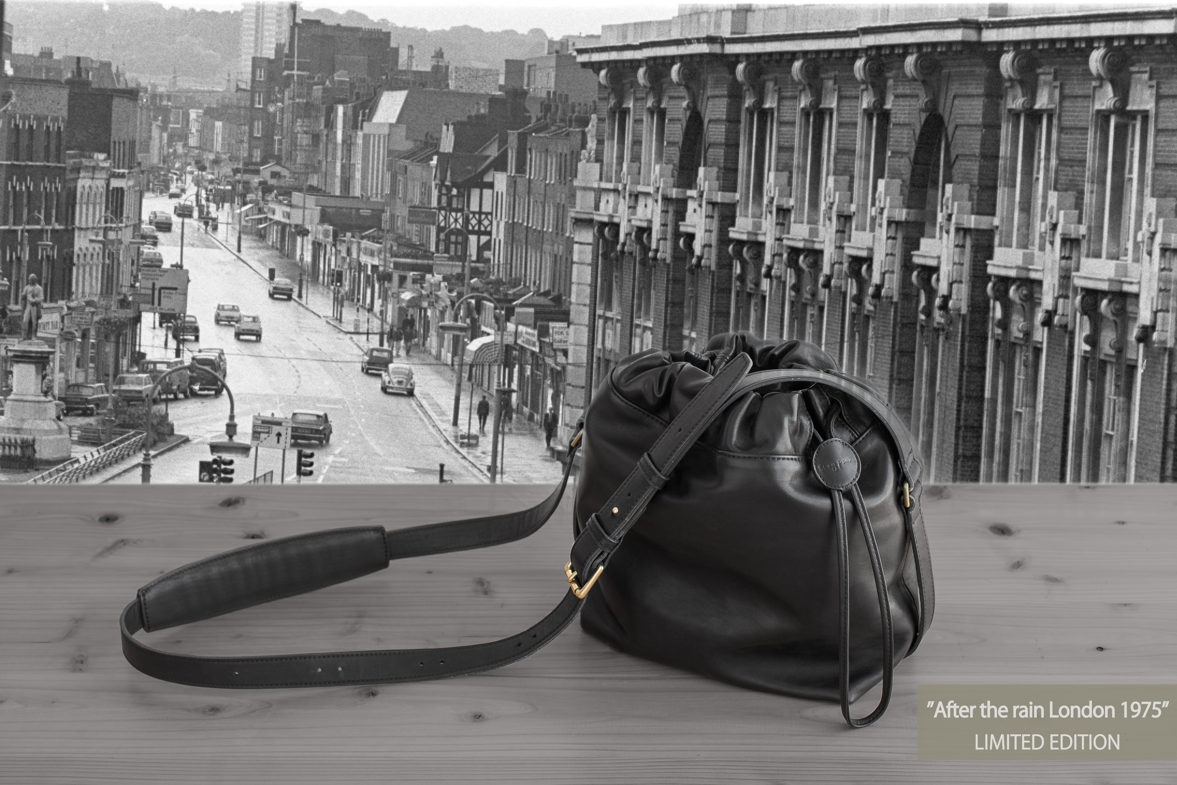 フルホースハイドレザー 「After the rain London 1975」 After the rain London 1975 フルホースハイドレザー 【公式通販】