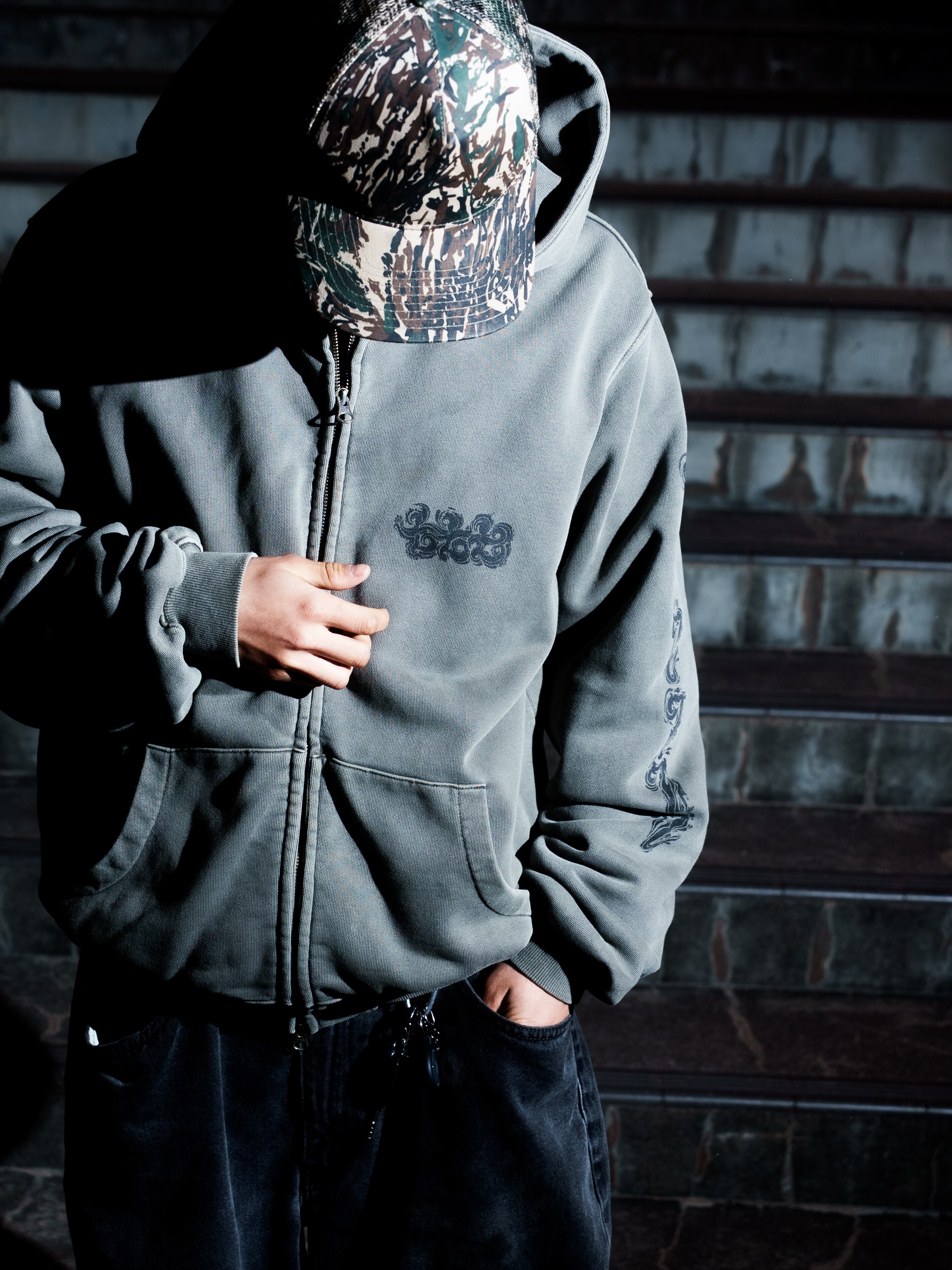 777 LINE LOGO HOODIE | NOMADIK STORE