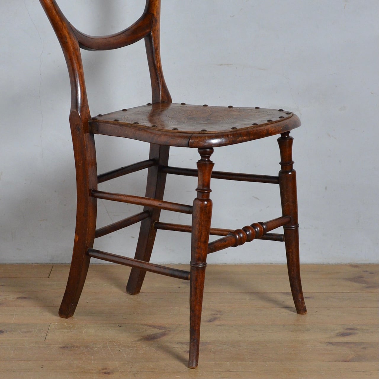 Balloon Back Chair / バルーン バック チェア〈ダイニング チェア