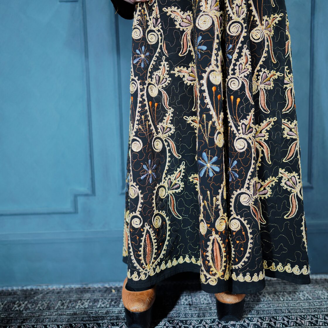 EU VINTAGE ヨーロッパ古着ベロア刺繍ジャガードデザインドレスワンピース