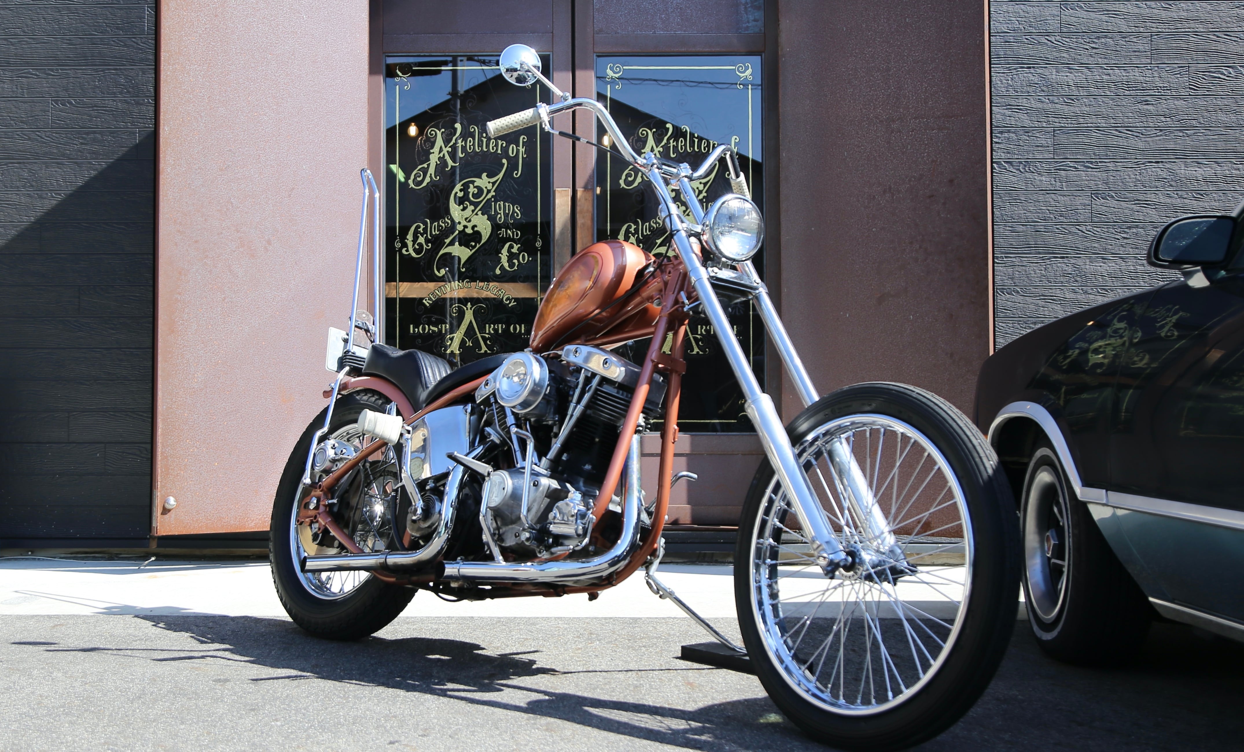 キング＆クイーン シート［縦タック&ロール］本革 (KQ02) | Whale Custom