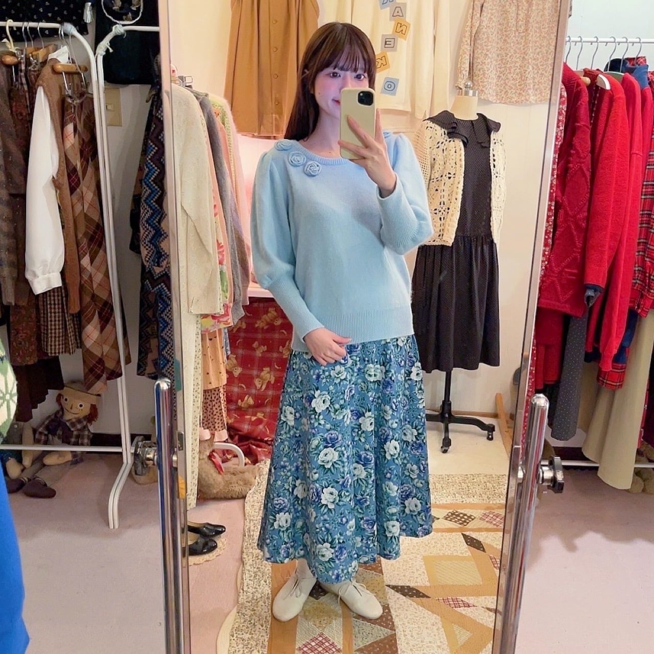 blue rose crepe long skirt