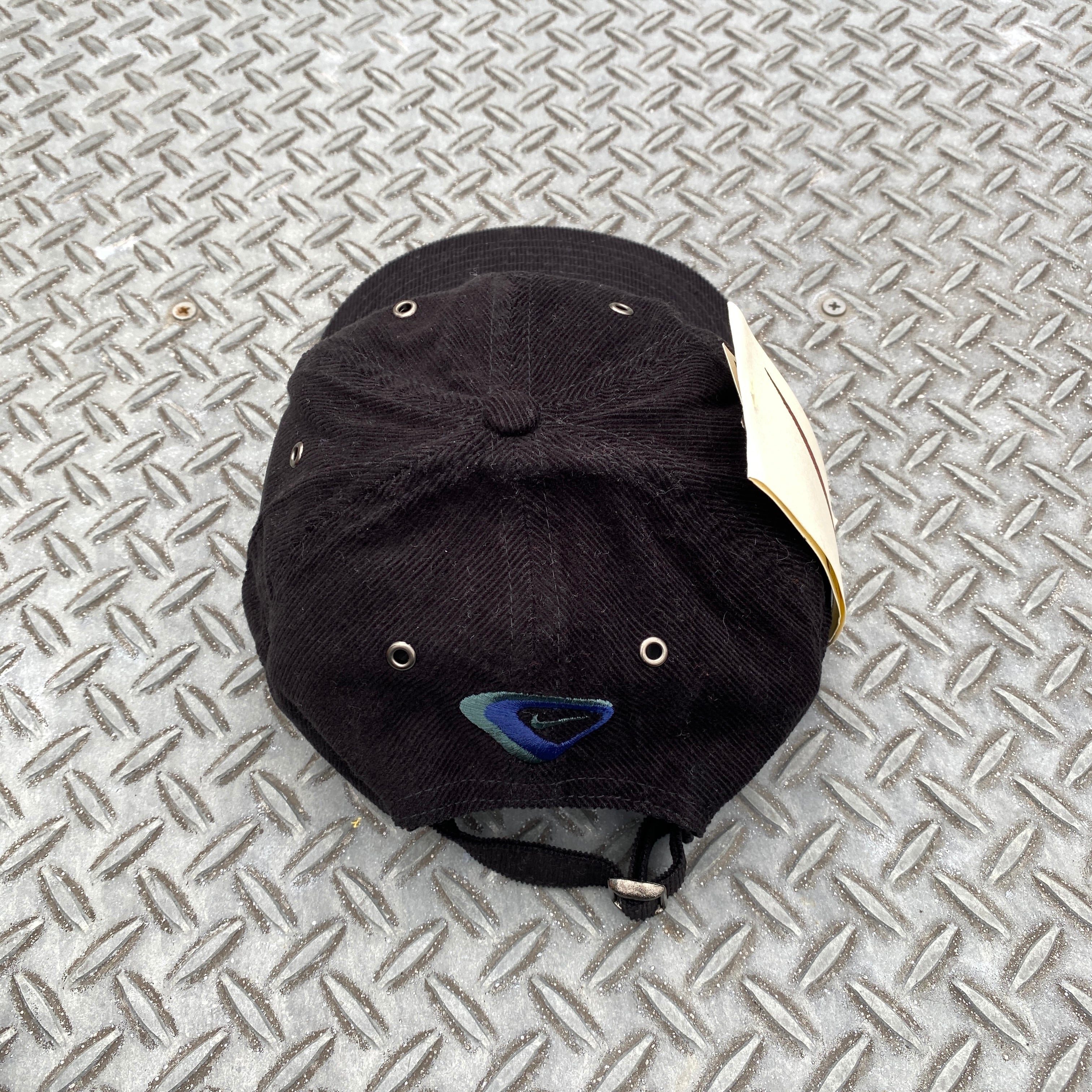 90s NIKE Deadstock Black Corduroy Cap / Delta Embroidery