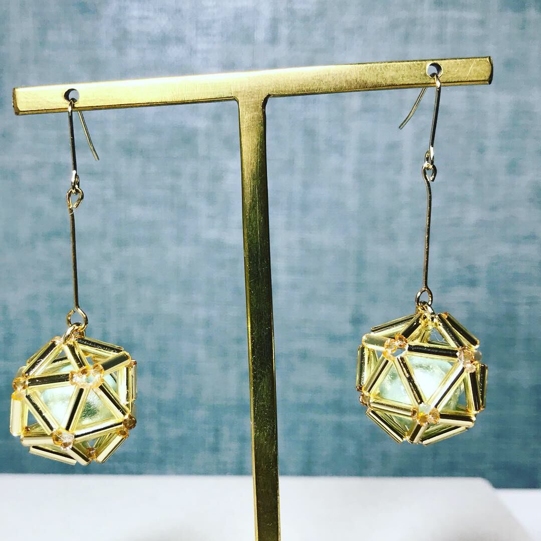 0047:くす玉 コットンパールピアス